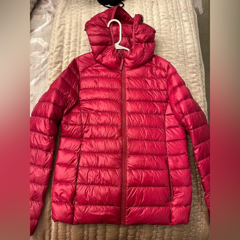 Uniqlo Magenta Puffer Jacket with Hood
